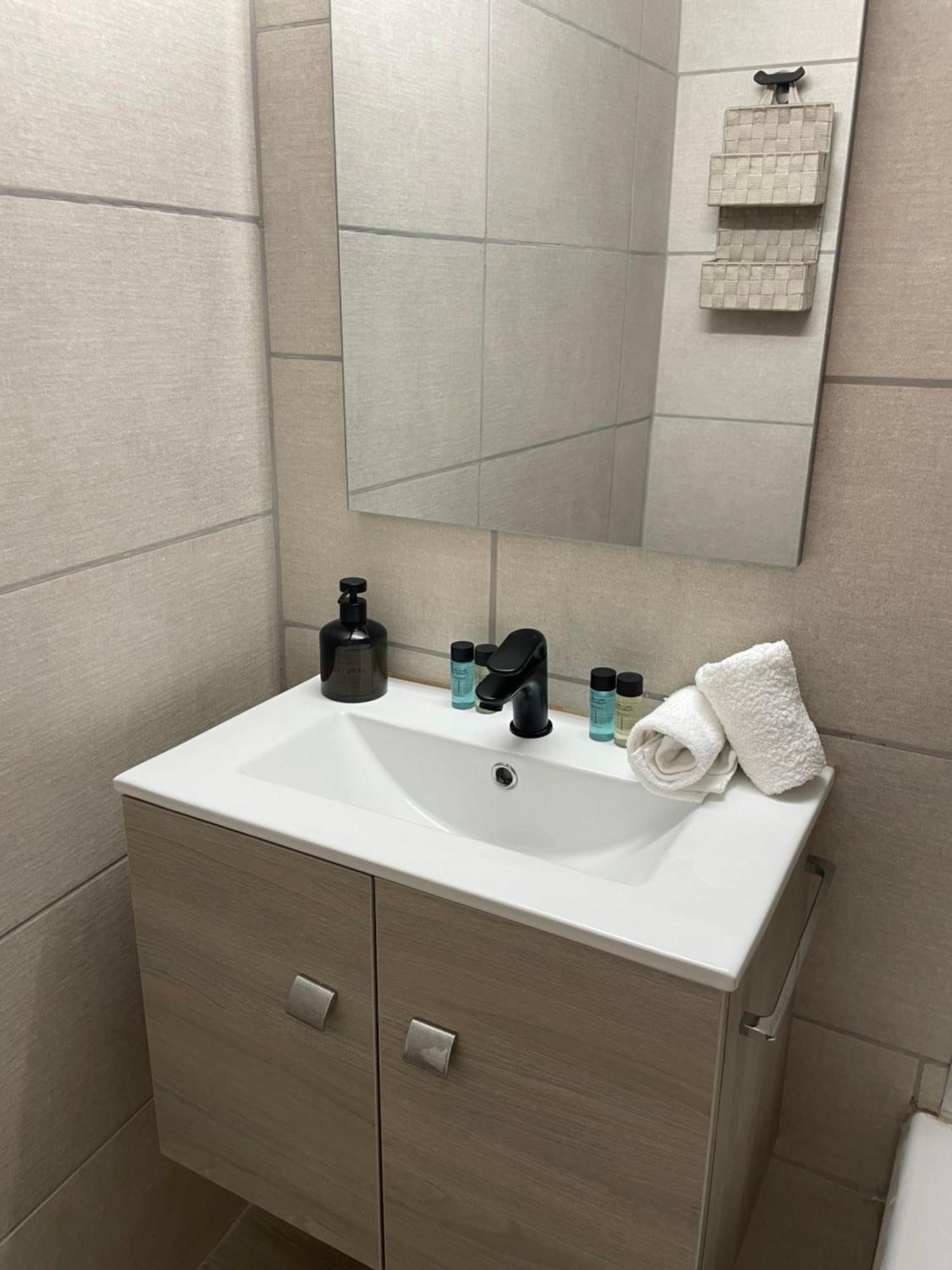Vivian Modern Apartment Atina Dış mekan fotoğraf
